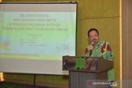 Balitbangda Bekasi sosialisasikan Pabrik Kampoeng kepada BUMDes