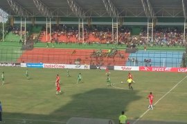 PSMS menang lawan Tiga Naga 2-1
