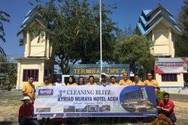 Kyriad bersih-bersih toilet umum antisipasi corona