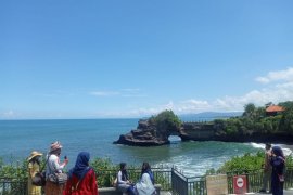 Wisatawan domestik dominasi kunjungan  ke Tanah Lot
