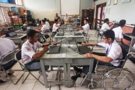 UNBK SMK Palangka Raya Di Tengah Pandemi COVID-19