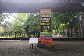 Lokasi wisata Kampoeng Anggrek Kediri  ditutup antisipasi virus corona