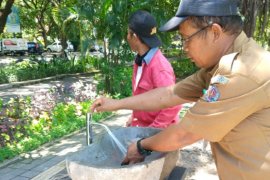Pemkot Denpasar bangun wastafel di kawasan publik cegah Covid-19