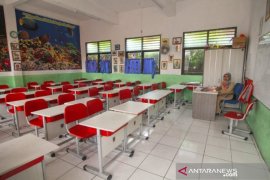 Terkait COVID-19, guru Kapuas Hulu diliburkan dan UN ditunda