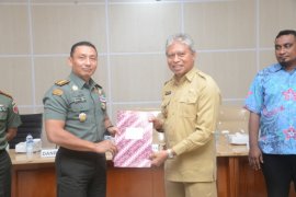 Pemkot Ternate dan Danrem 152 teken NPHD pengamanan Pilkada 2020