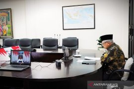 Wapres ingatkan bekerja dan belajar dari rumah bukan liburan