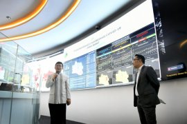 Pusat Informasi dan Koordinasi COVID-19 Jabar diapresiasi Aa Gym