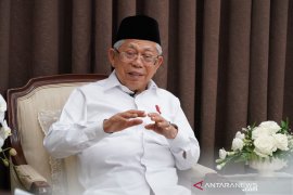 Masyarakat utamakan keselamatan dalam beribadah, pinta Wapres Ma'ruf