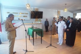 Pelantikan raja Hutumuri dialihkan ke balai kota Ambon