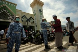 MUI minta umat muslim Kepri tak gelar Shalat Jumat