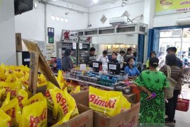 Empat kebutuhan pokok ini dibatasi pembeliannya