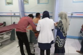 Diduga dipukul satpam KUD, tiga warga melapor ke polisi