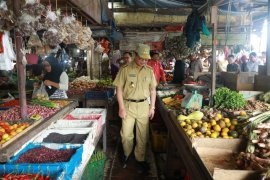 Aktivitas Pasar Berjalan Normal