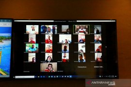 Cegah penyebaran COVID-19, Pemkab Klungkung lakukan rapat lewat "video conference"