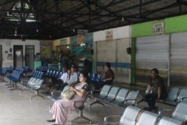 Darurat COVID-19, jumlah penumpang di Terminal Madiun turun 50 persen