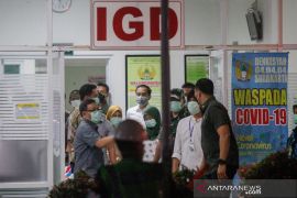 Obituarium  - Mengenang mendiang ibunda Presiden Jokowi