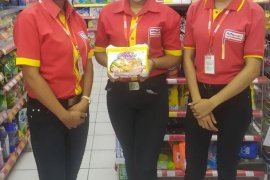 Antisipasi COVID-19, Alfamart semprot kantor-gudang dengan disinfektan