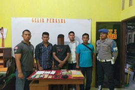 Warga Kolang Tapteng tertangkap tangan bermain judi Kim