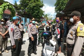 Resepsi pernikahan dibubarkan Gugus Tugas COVID-19