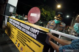 Penutupan Akses Jalan di Blitar