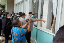 Kapolda Papua-Pangdam tinjau lokasi penembakan karyawan Freeport