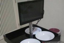 Unair dan ITS kembangkan robot pelayan bagi pasien COVID-19