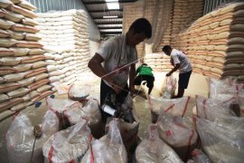 Bulog Pastikan Stok Beras Aman Page 1 Small