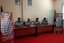 Ratusan warga binaan Lapas Kelas IIB Banjarbaru dibebaskan