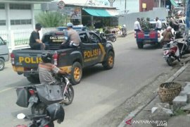 Dua jalan utama di Gunungsitoli ditutup cegah penyebaran  COVID-19