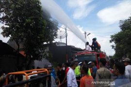 Rumah milik karyawan SPBU Pante Pirak Abdya terbakar