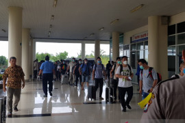 Tak miliki dokumen, 29 TKA asal China diberangkatkan ke Jakarta