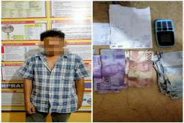 Warga Pinangsori ditangkap dari warung artis saat rekap togel