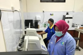 Singapura bantu dua  alat PCR untuk Kepri