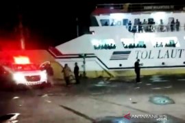 Penumpang tiba-tiba pingsan, KM Sabuk Nusantara merapat lagi ke dermaga Meulaboh