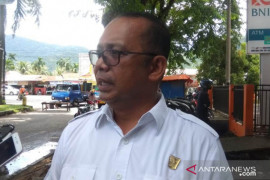 Anggota DPRD Sumbar buat lagu pop tentang COVID-19