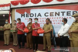 PSMTI-Apindo Karimun sumbang 2.000 sembako untuk warga terdampak COVID-19