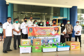 Berbagai elemen masyarakat di Batam sumbang APD untuk RSUP Kepulauan Riau