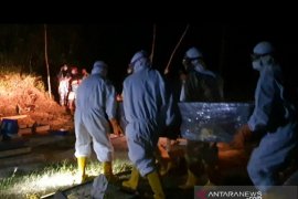 Jenazah PDP di Belitung dimakamkan sesuai SOP COVID-19