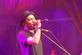 Glenn Fredly di mata  keluarga sebagai orang sederhana