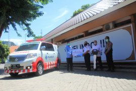 Pelindo III bantu mobil ambulans di Ponpes Mabadi'ul Ihsan Banyuwangi