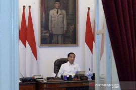 Presiden ingatkan menteri dan kepala daerah siap hadapi potensi resesi ekonomi global