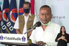 PWI prihatin ada wartawan positif Corona