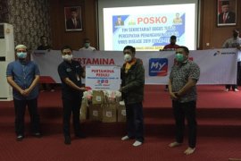 Pertamina Aceh salurkan 150 paket sembako untuk masyarakat terdampak COVID-19