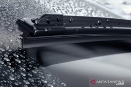 Wiper, komponen yang perlu diperhatikan saat musim hujan 