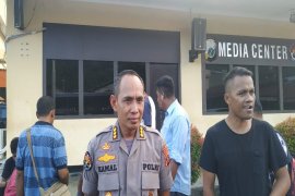 Anggota Polri korban bentrokan di Kasonaweja Mambra dievakuasi ke Jayapura