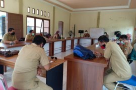 Penyuluh KKBPK Kabupaten Sekadau satukan persepsi di tengah pandemi corona