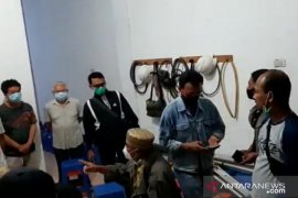 Gugus Tugas Singkawang sosialisasikan COVID-19 ke WNA