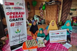 ACT berikan Beras Gratis Untuk Masyarakat