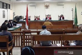 Sidang perdana dugaan suap terhadap Muzni Zakaria, ini isi dakwaan jaksa