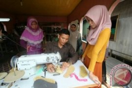 Anisah sebut ribuan IKM rugi miliaran karena wabah COVID19